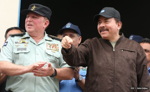 Daniel y Rosario conmemoran el 120 aniversario del natalicio de Sandino