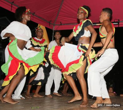 Inauguración del palacio de la cultura en Bluefields