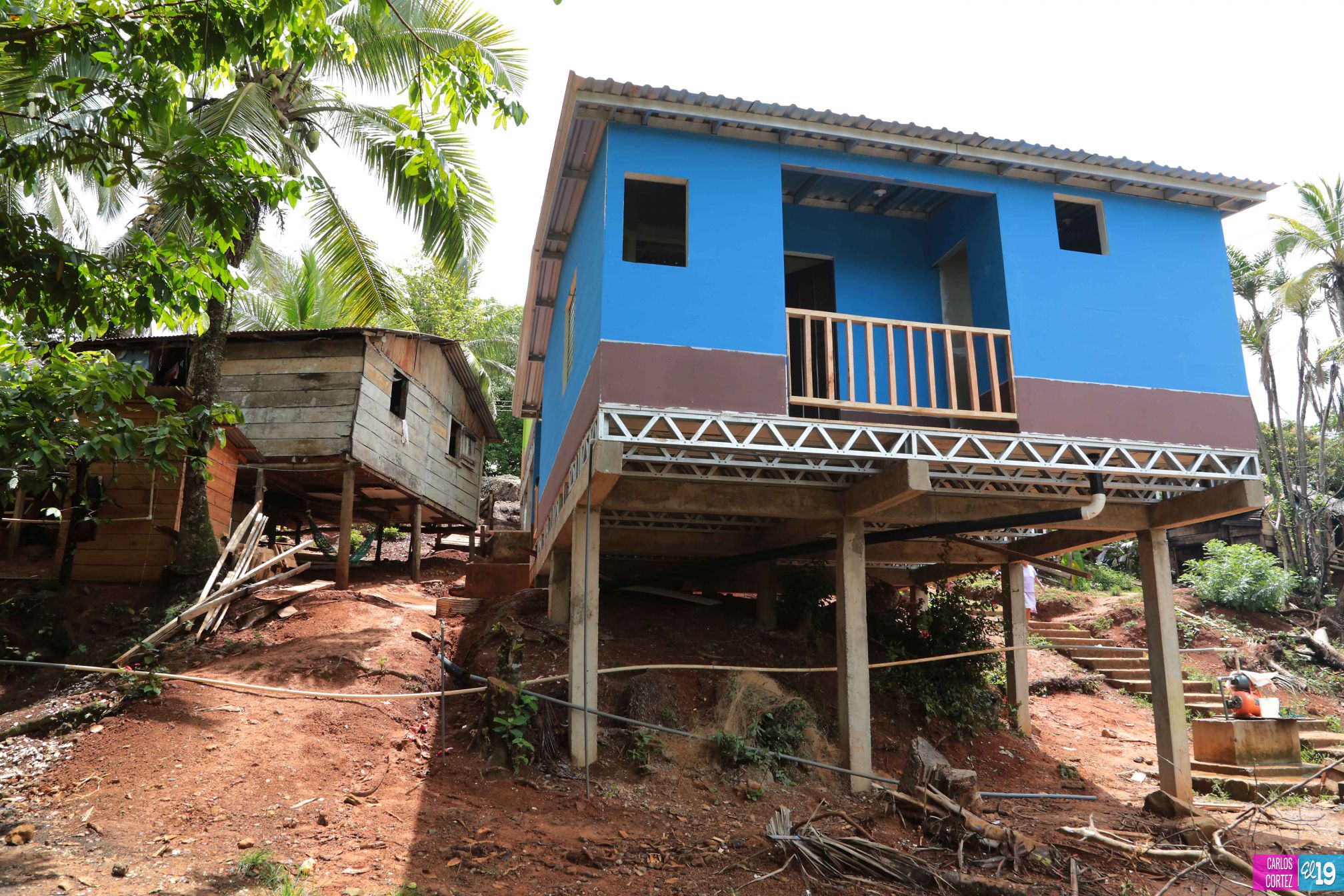 Madres de Rama Kay celebran su día con la entrega de sus nuevas viviendas
