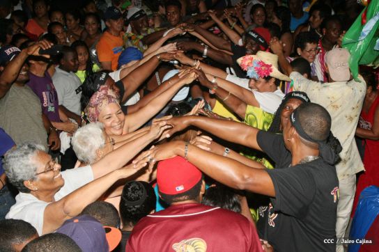 Finalizan Fiestas de Mayo Ya con baile del Tululu