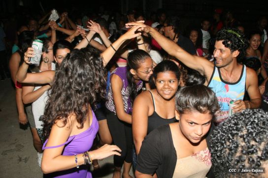 Finalizan Fiestas de Mayo Ya con baile del Tululu