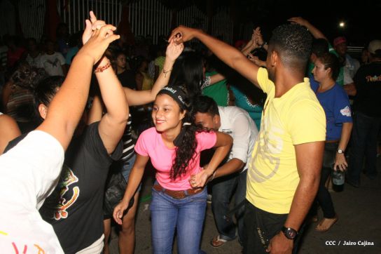 Finalizan Fiestas de Mayo Ya con baile del Tululu