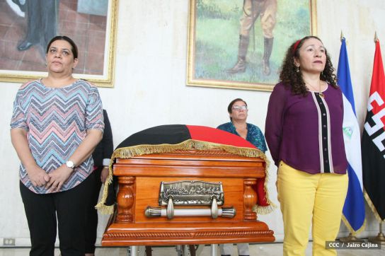 Nicaragua le rinde homenaje a la compañera María Elena Guerra