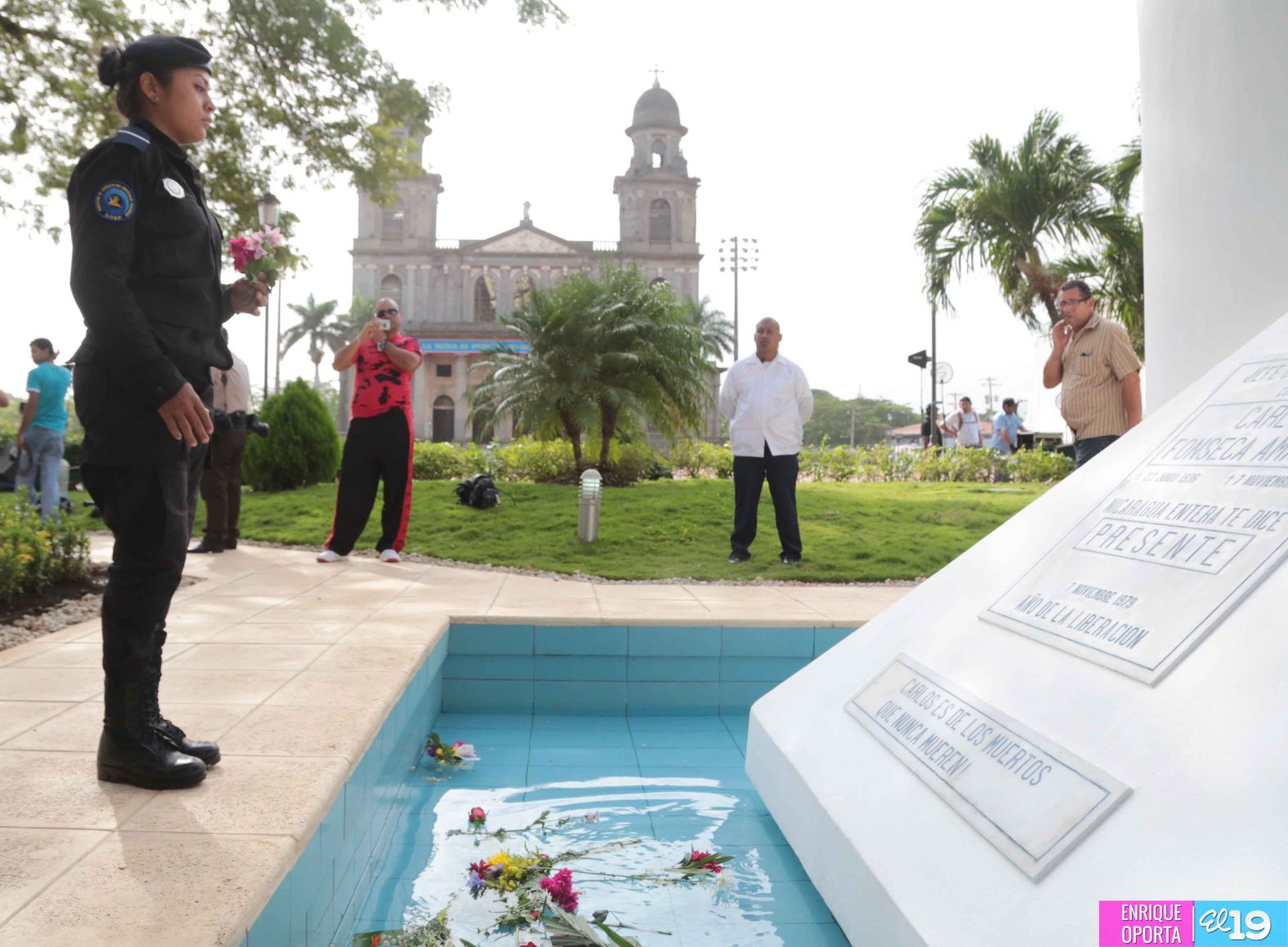 Rinden homenaje al Comandante Carlos Fonseca Amador en su 79 Aniversario de su Natalicio
