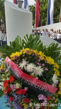 Rinden homenaje al Comandante Carlos Fonseca Amador en su 79 Aniversario de su Natalicio