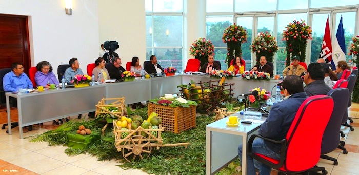 Presidente Daniel presenta Plan de Producción, Consumo y Exportación 2013