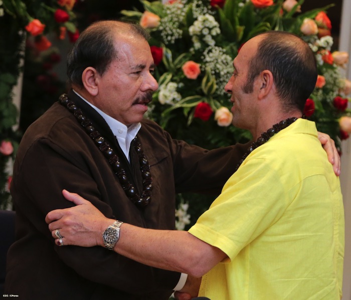 Comandante Daniel se reúne con Presidente del ISA, Fernando Aguerre