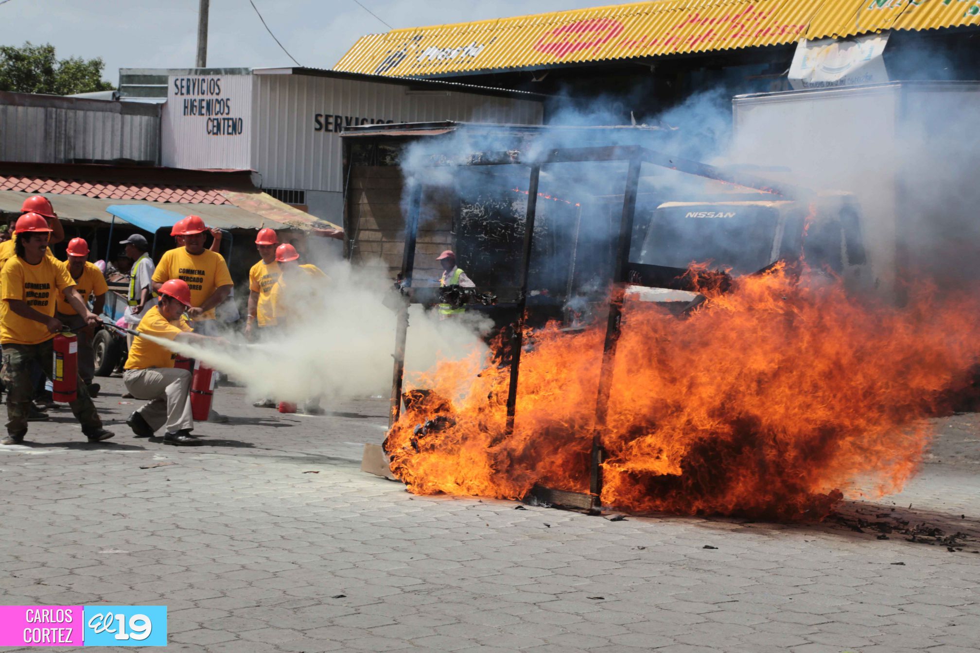 Comerciantes del mercado Mayoreo participan en el Segundo Simulacro Nacional