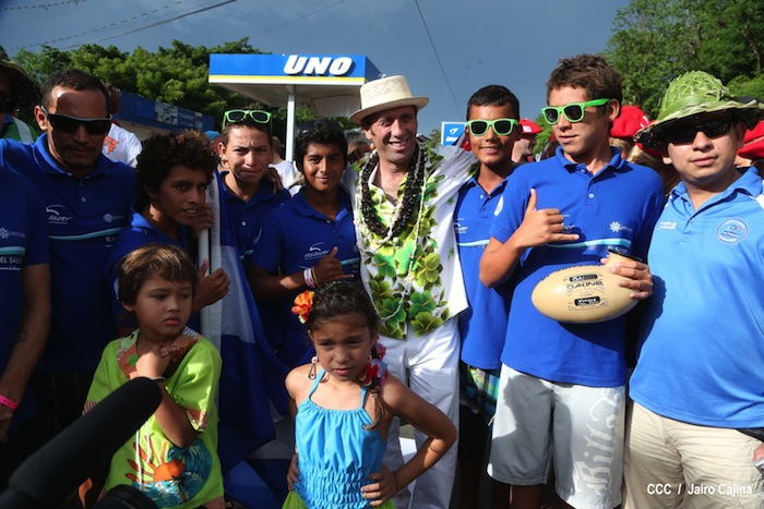Inauguración del Campeonato Internacional Junior de Surf 2013