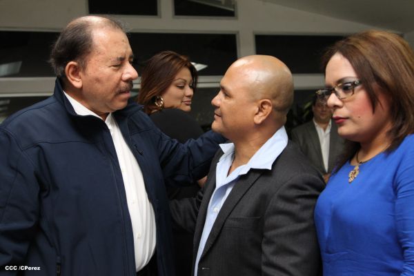 Presidente Daniel se reúne con presidente del CMB, Mauricio Sulaimán