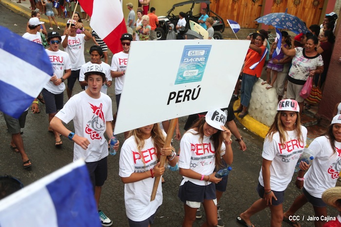 Inauguración del Campeonato Internacional Junior de Surf 2013