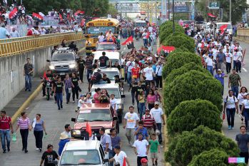 Daniel, Rosario y la Familia Sandinista reeditan el Repliegue Táctico a Masaya