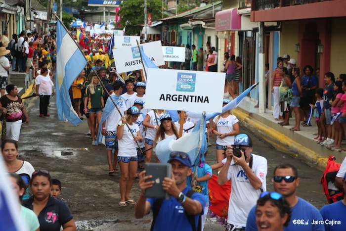Inauguración del Campeonato Internacional Junior de Surf 2013