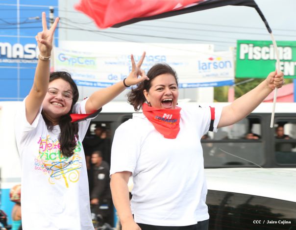 Daniel y Rosario culminan en Monimbó el 36 Aniversario del Repliegue a Masaya