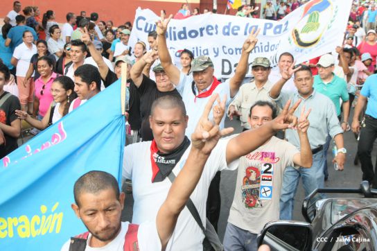 Leoneses reeditan toma del Fortín de Acosasco