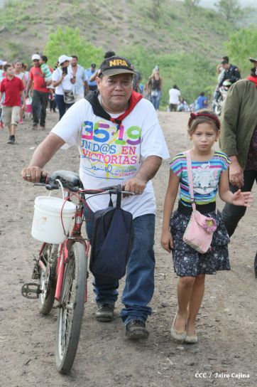 Leoneses reeditan toma del Fortín de Acosasco