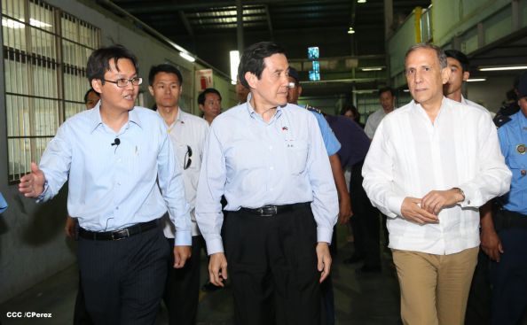 Presidente Ma Ying-jeou visita Empresa de Zona Franca Alpha Textil Nicaragua S.A.
