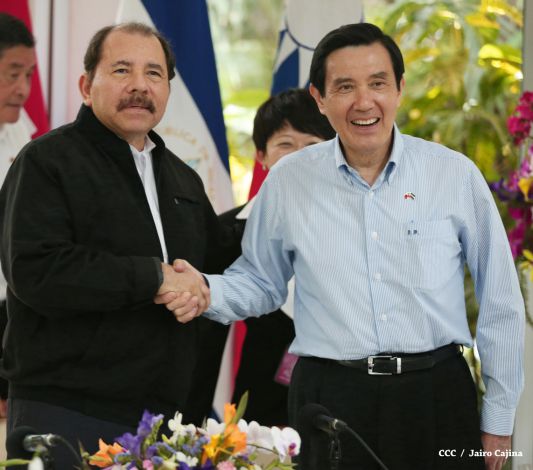 Daniel y Rosario reciben al presidente de China-Taiwán Ma Ying-jeou