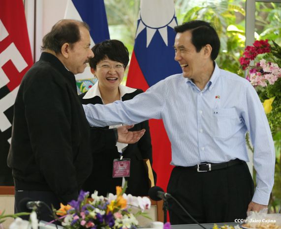 Daniel y Rosario reciben al presidente de China-Taiwán Ma Ying-jeou