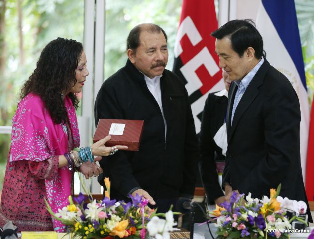 Daniel y Rosario reciben al presidente de China-Taiwán Ma Ying-jeou