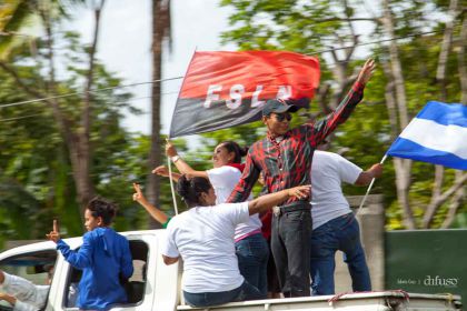 Caravanas de todo el país entran a Managua! Viva el 36/19!