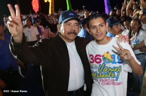 Nicaragua celebra el 36/19 en Plaza La Fé