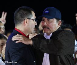 Nicaragua celebra el 36/19 en Plaza La Fé