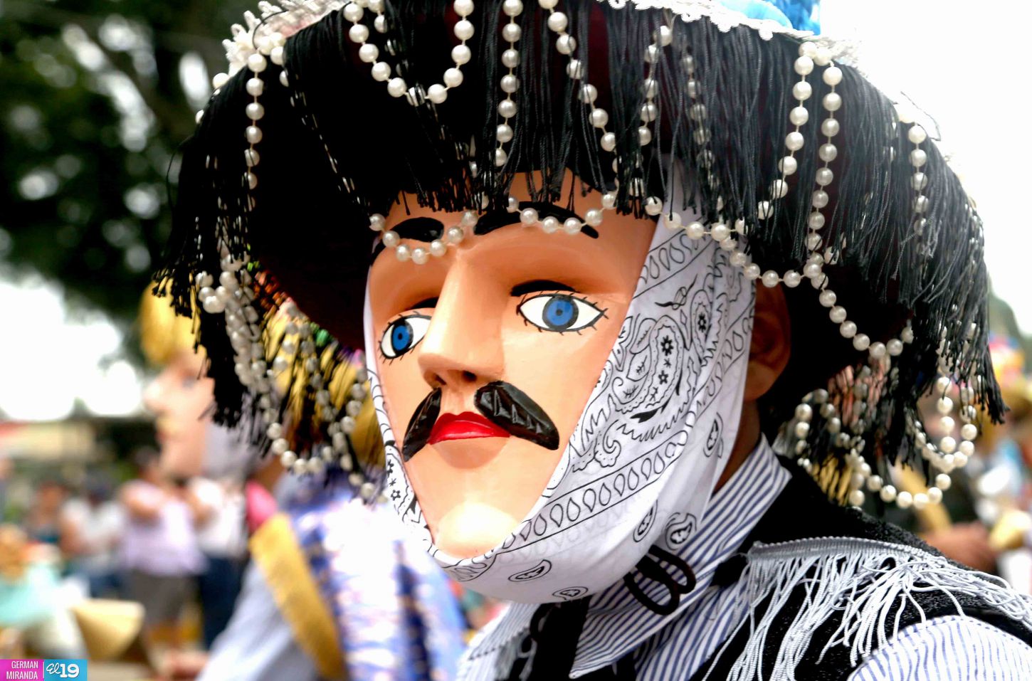 Tope de Santos reúne a miles en Dolores