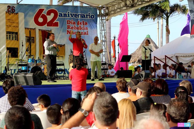 Música y canto para celebrar el 62 Aniversario del Día de la Rebeldía Nacional de Cuba