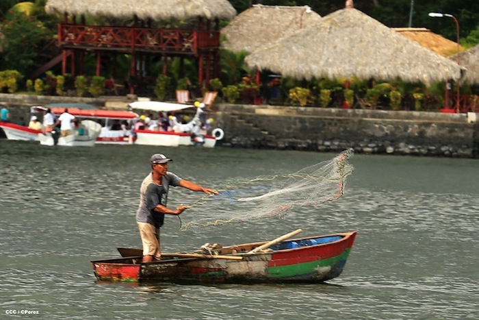 Via Crucis Acuático en Granada 2013