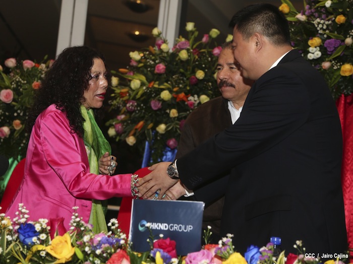 Presidente Daniel firma con HKND Group convenio marco para la construcción del Gran Canal