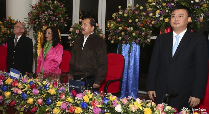 Presidente Daniel firma con HKND Group convenio marco para la construcción del Gran Canal