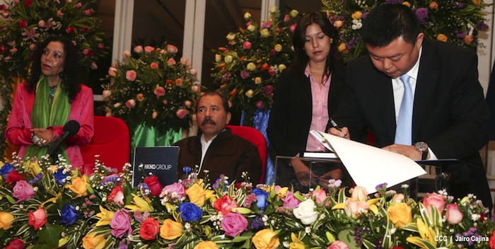 Presidente Daniel firma con HKND Group convenio marco para la construcción del Gran Canal