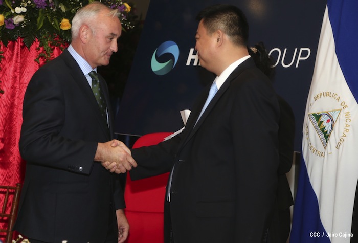 Presidente Daniel firma con HKND Group convenio marco para la construcción del Gran Canal