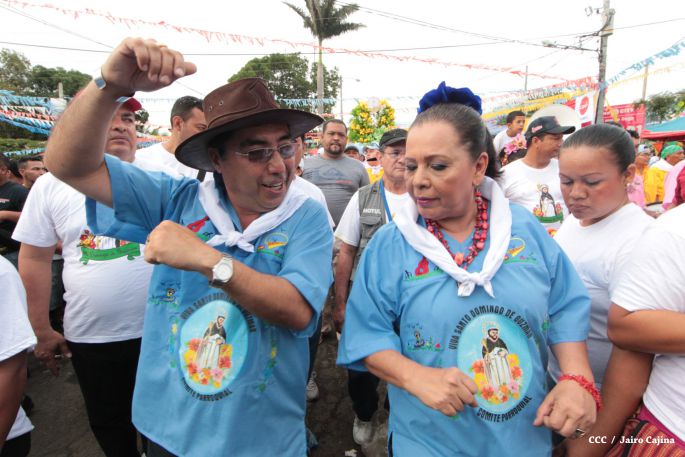 Viva Santo Domingo patrón de Managua!