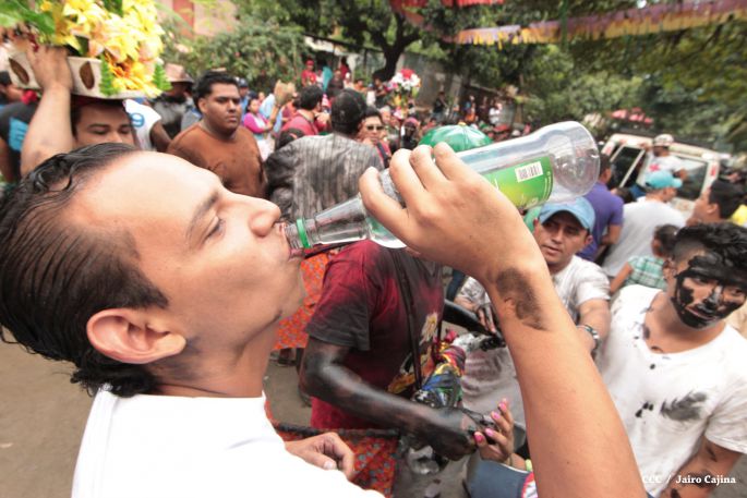 Viva Santo Domingo patrón de Managua!