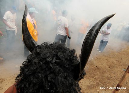 Viva Santo Domingo patrón de Managua!