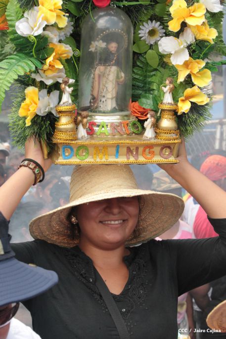 Viva Santo Domingo patrón de Managua!