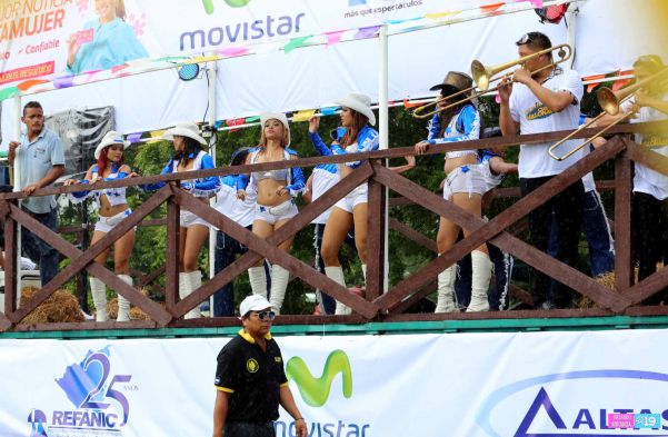 Desfile hípico en honor a Santo Domingo