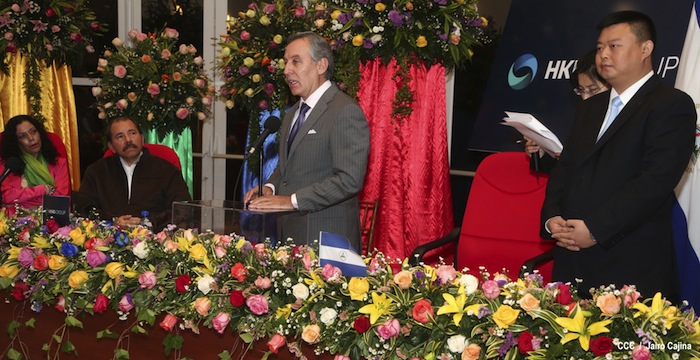 Presidente Daniel firma con HKND Group convenio marco para la construcción del Gran Canal