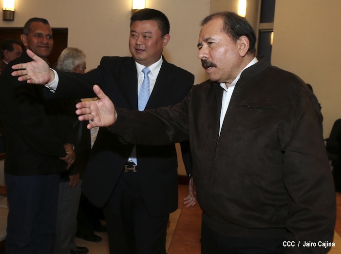 Presidente Daniel firma con HKND Group convenio marco para la construcción del Gran Canal