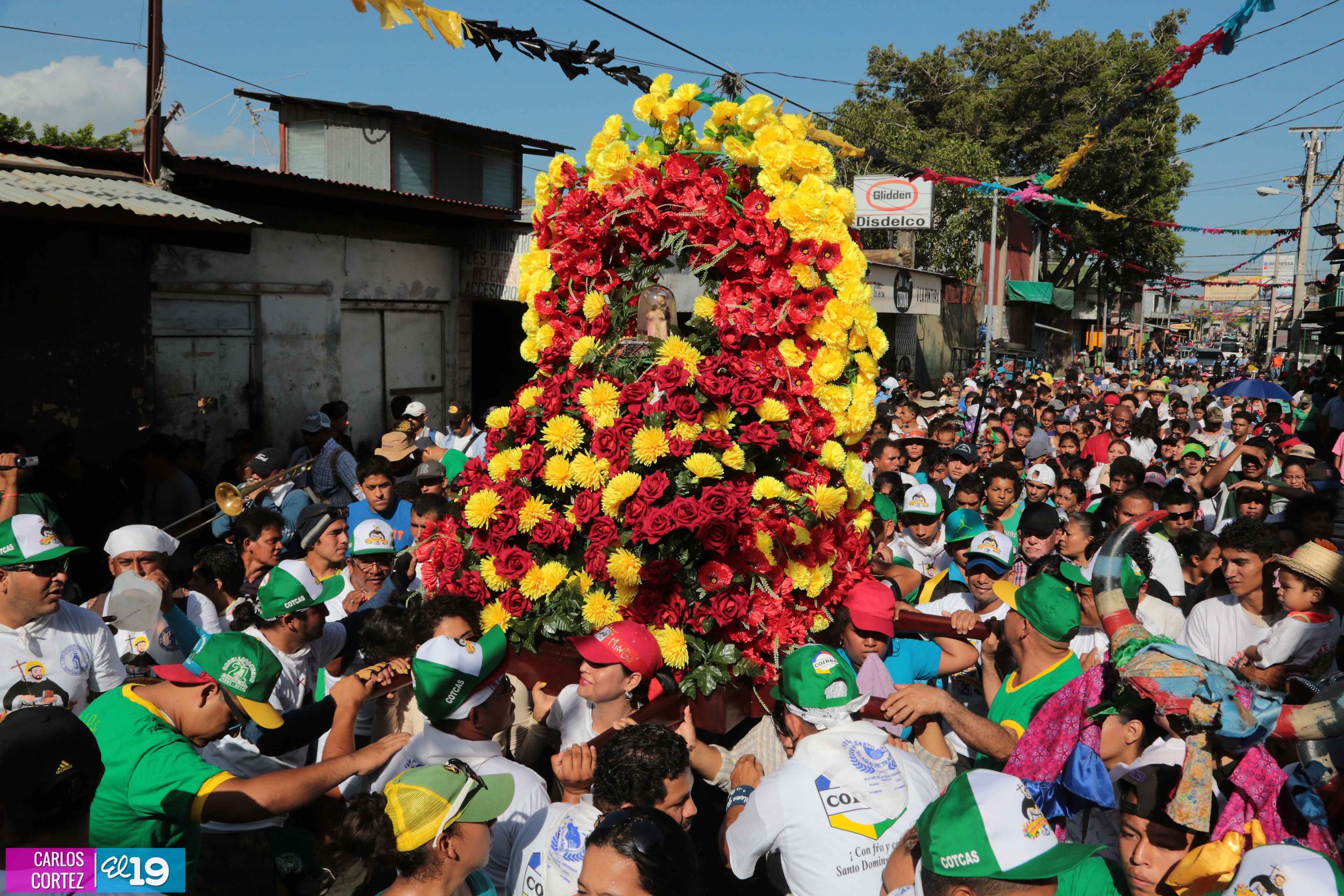 Santo Domingo recibe el cariño, el amor y la devoción de los barrios capitalinos