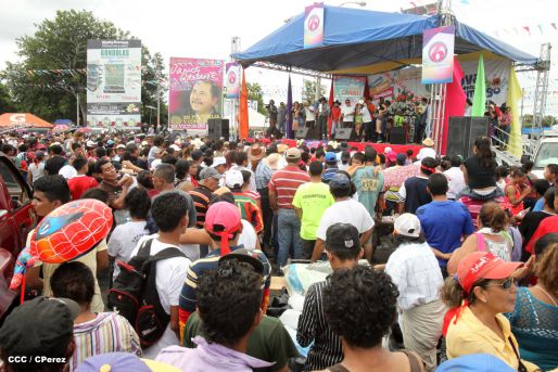Santo Domingo de Guzmán rumbo a su morada en Las Sierritas