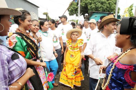 Santo Domingo de Guzmán rumbo a su morada en Las Sierritas