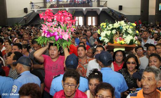 Santo Domingo de Guzmán rumbo a su morada en Las Sierritas