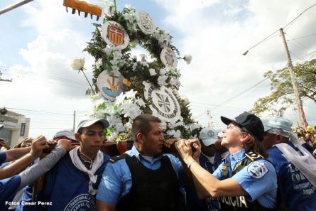 Fiestas de Santo Domingo concluyen con regreso de la milagrosa imagen a Las Sierritas