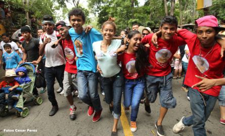Fiestas de Santo Domingo concluyen con regreso de la milagrosa imagen a Las Sierritas