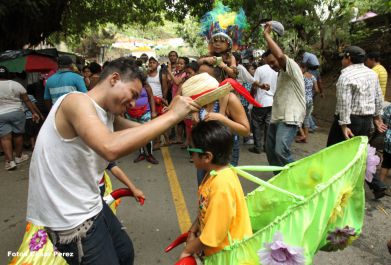 Fiestas de Santo Domingo concluyen con regreso de la milagrosa imagen a Las Sierritas
