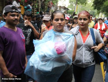 Fiestas de Santo Domingo concluyen con regreso de la milagrosa imagen a Las Sierritas