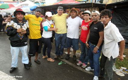 Fiestas de Santo Domingo concluyen con regreso de la milagrosa imagen a Las Sierritas